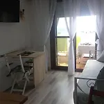 El Estudio De Leila