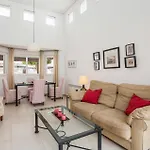 2 Bedroom Lovely Home In Roldan