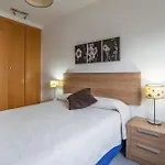 2 Bedroom Cozy Apartment In Moncafar
