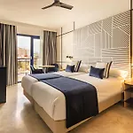 Hotel Yaramar - Adults Recommended