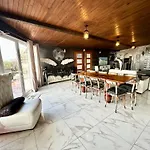 Boutique Home The Beach