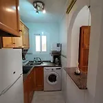 La Loma Holiday Apartment With Garage
