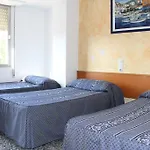 Hostal Mengual