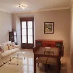 Bonito Apartamento En El Centro De Granada Con Parking Gratis