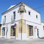 El Baobab Hostel