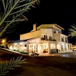 Aparthotel Camp El Planet