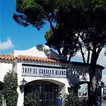 Tryp Caballo Blanco