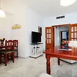 Cardenal Toledo & Free Parking