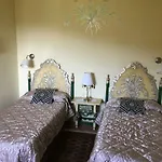 Hotel Masia Can Vive