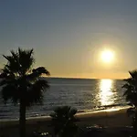Apartamento Frente Al Mar,Primera Linea De Playa