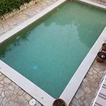 Estudio Con Terraza Y Piscina En La Costa Brava