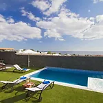 Villa Carlota