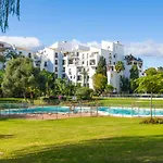 Awesome 2 Bedroom Apt With Pool And Parking In Puerto Banus - Rdr197
