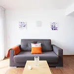 Live Poris House