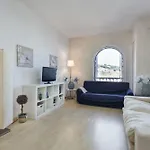 Apartment Arenyslux 2