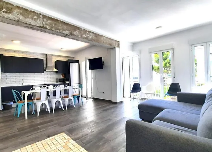 Espectacular Apartamento Con Vistas Al Mar De 140M2 F5 1D
