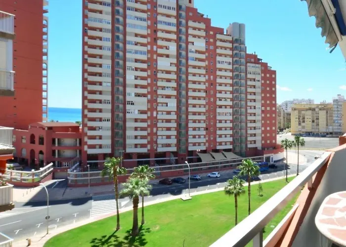 Nuevo, Con Vistas Al Mar Y A 70 Metros De La Playa