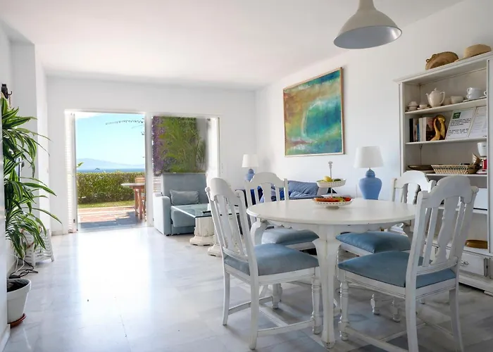 Tuguest Villa Maripi