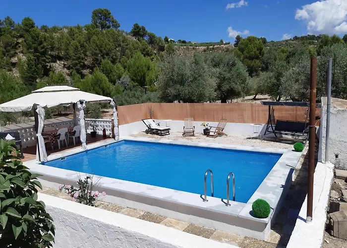 Nice Room With Swimming Pool