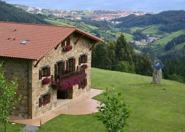 Eco Hotel Rural Lurdeia - Adults Only