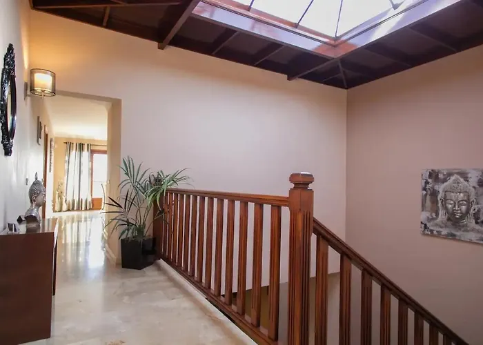 Villa Sea Breeze Ocean View