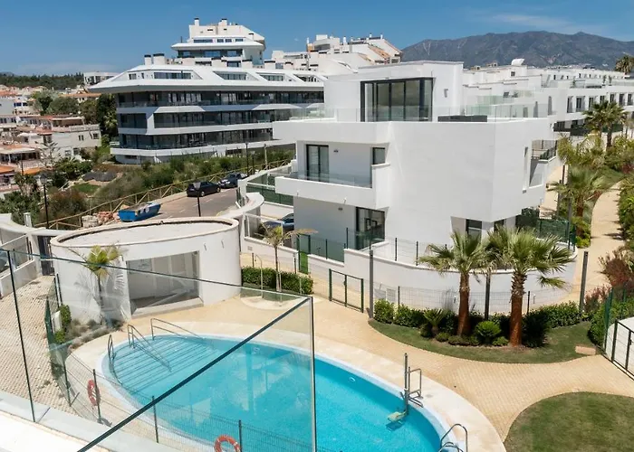 Stunning Villamar, Next To The Beach
