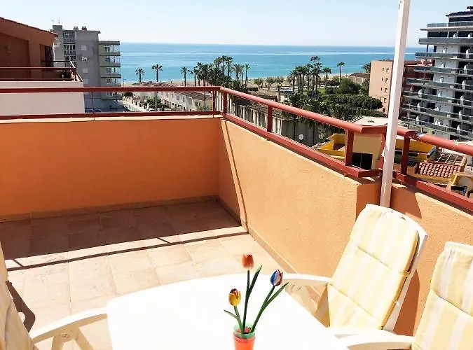 Magnífico Ático, Enorme Terraza, Playa Y Párking.
