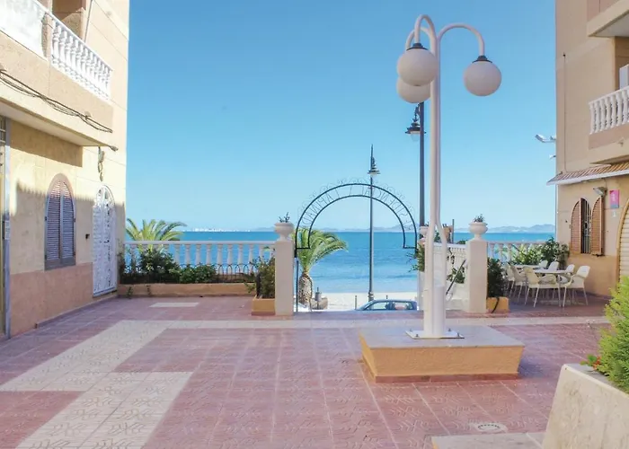 2 Bedroom Cozy Apartment In Lo Pagan
