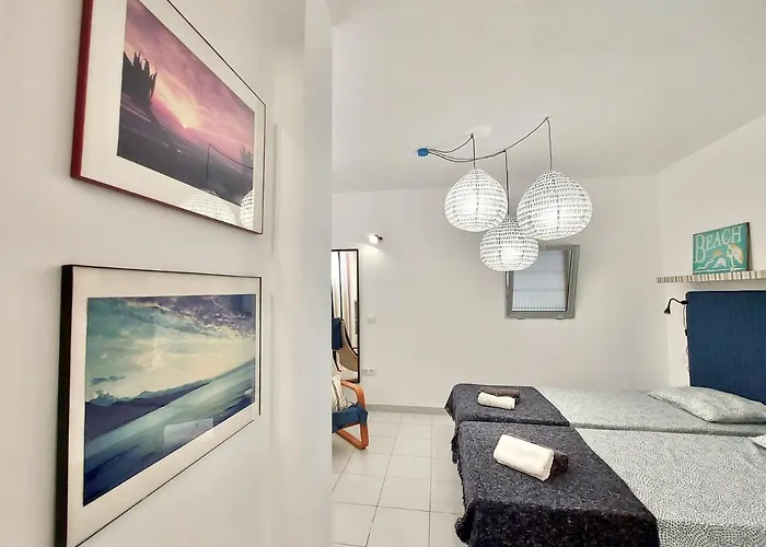 Casa Ana Con Jardin