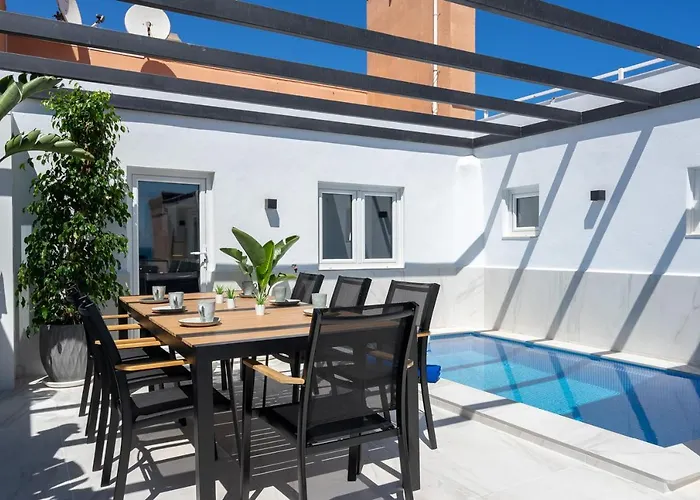 Unique Beachfront Rooftop In Fuengirola By Costarentals - Ref 59