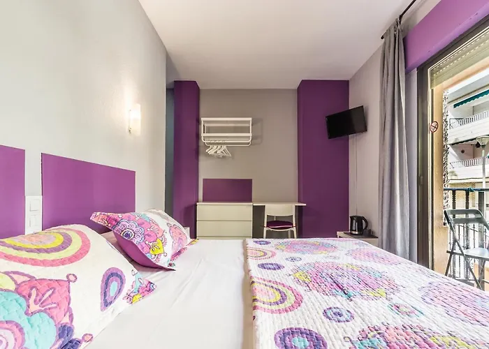 Hostal Tropical