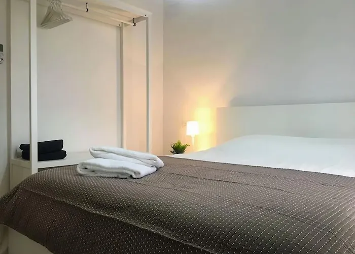 New! Renovated House With Terrace In Cambrils