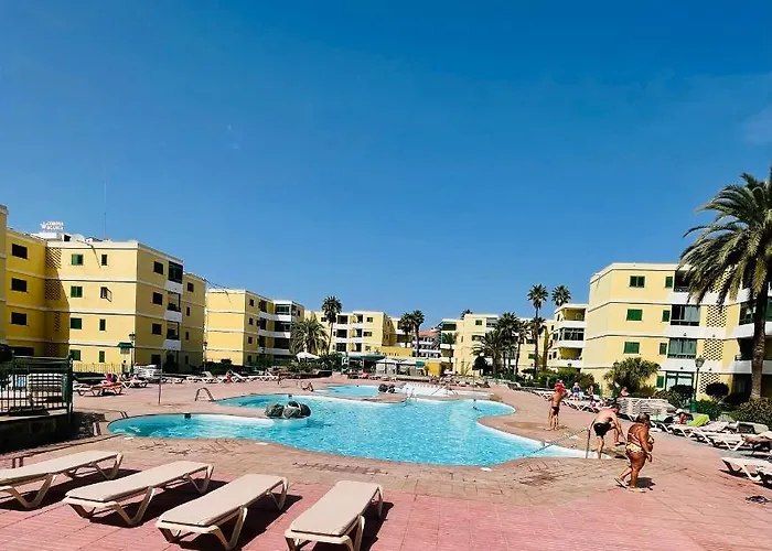 2 Bedroom Apartment top located in Playa del Inglés