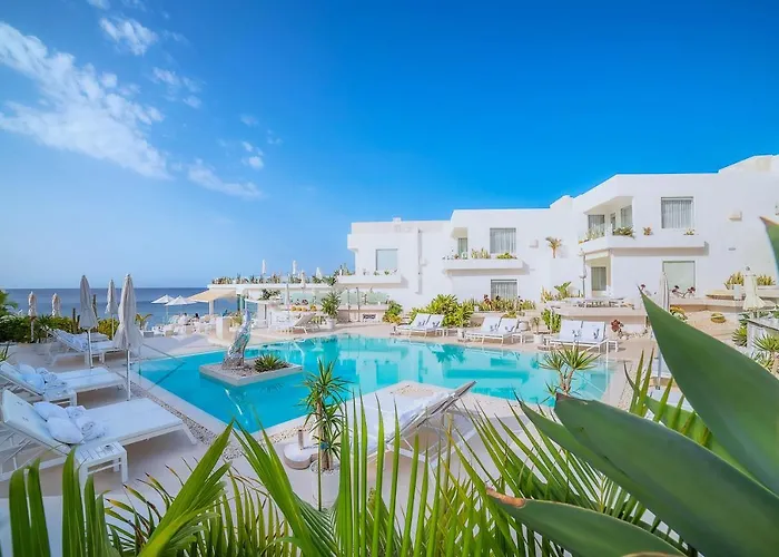 Lani\'S Suites De Luxe - Adults Only