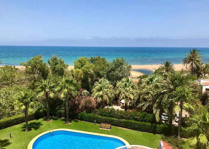 Las-Olas-En-Denia