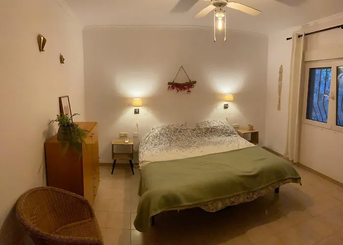Charming Villa In Montemar With Private, Heated Pool And Sea Views