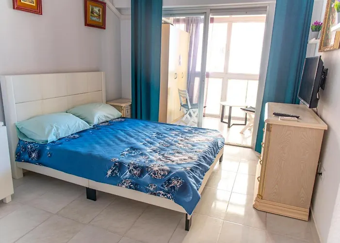 Nice Studio At The Sea