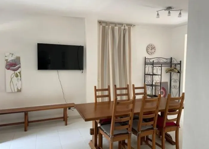 Villa 8 - 10 Personnes Avec Piscine