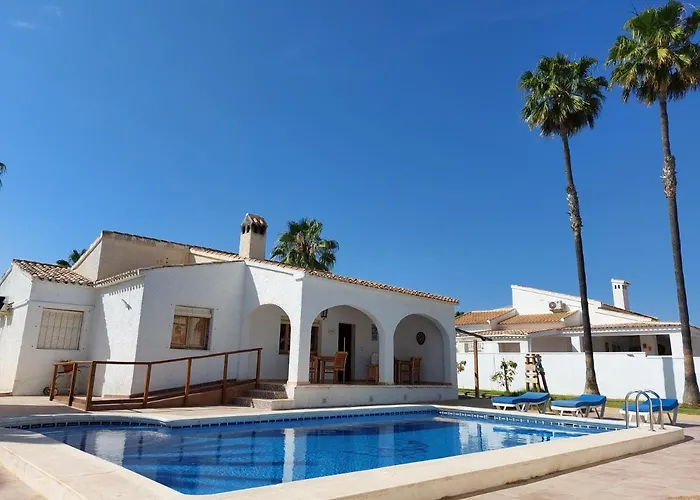 Zenia Hostel