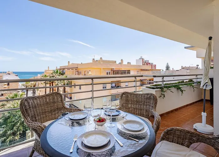 2-Bedroom Central And Close To The Beach In Sabinillas