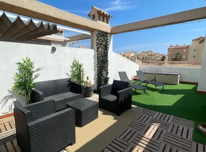 Przytulny Apartament 100M Od Plazy