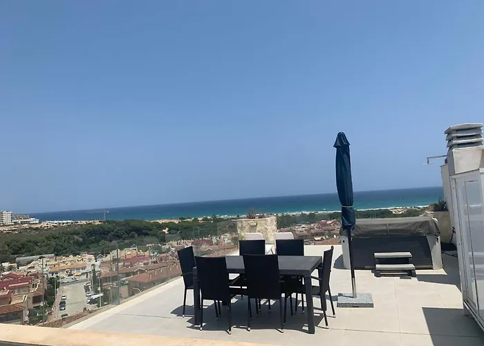 Beautiful New Style Apartment In Gran Alacant In Front Of Sea With Solarium And Jacuzzi