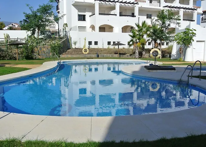 Sabinillas Apartment