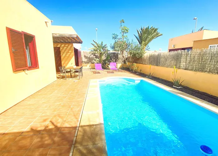 Villa Marlau Con Piscina Privada