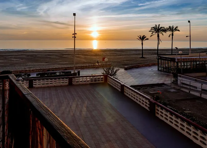 Con Vistas Al Mar Y Piscina