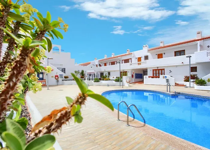 Relaxing Studio, Los Cristianos, Heated Pool, Air Con