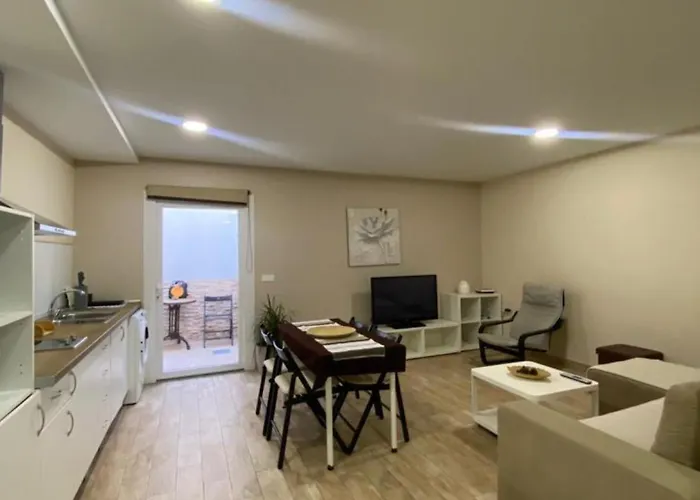 Apartamentos Albeniz