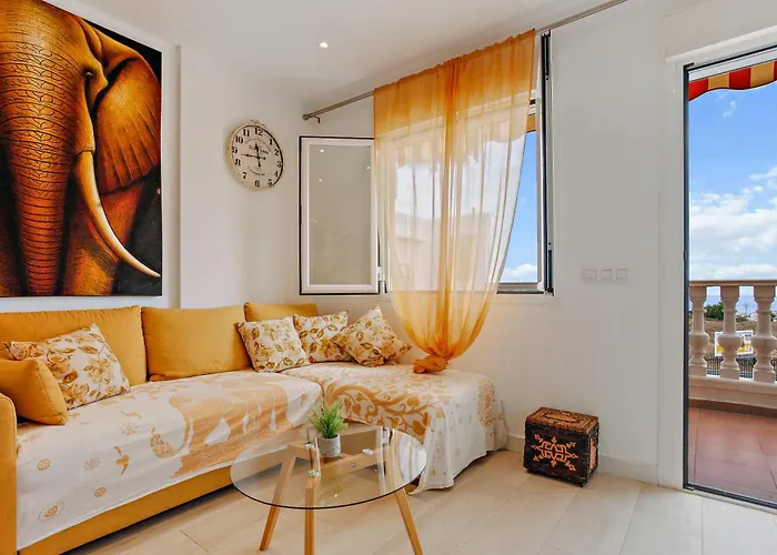 1 Bedroom Giuly Sea Views In Los Cristianos
