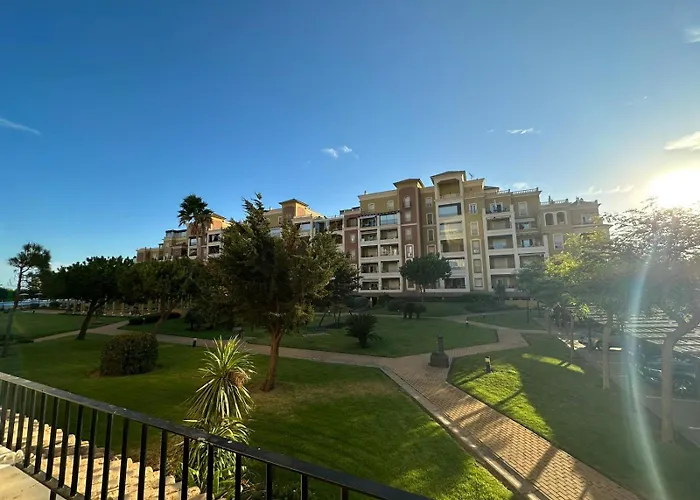 Bonito Apartamento en Primera Línea de Playa