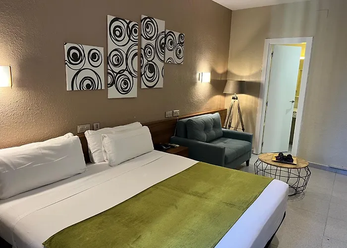 Pension Iznajar Barcelona